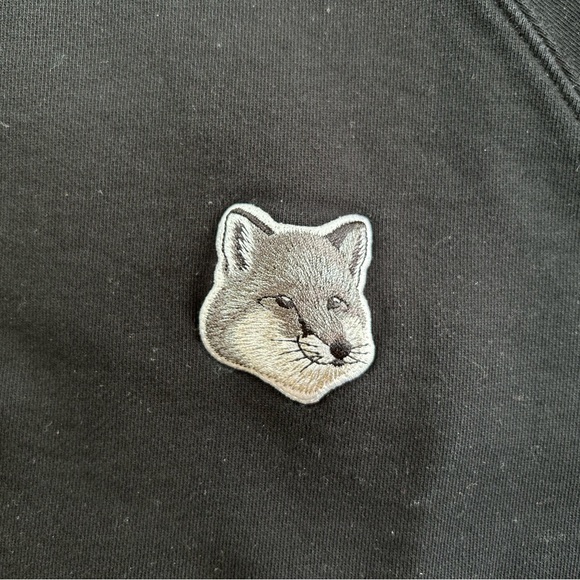 🦊RARE Maison Kitsuné SSENSE Exclusive - Monochrome Fox - XS / 32 - Picture 2 of 4